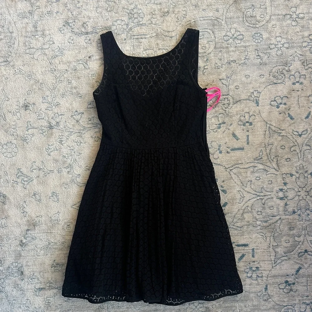 Betsey Johnson Black Lace Fit & Flare Dress w/ Open V Back Bow – Size 4 - Picture 3 of 13